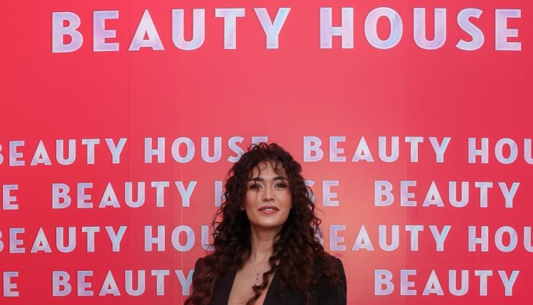 Ünlü İsimler Elidor Beauty House Piksel Ayna Partisinde Buluştu