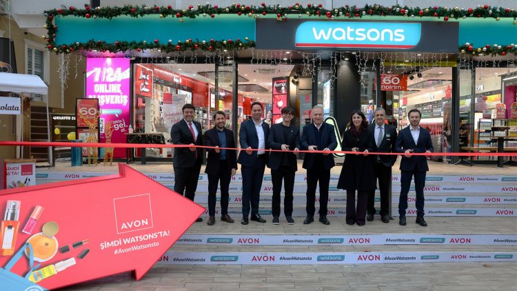 Avon ve Watsons iş birliğiyle güzellik tutkunlarına yeni bir deneyim